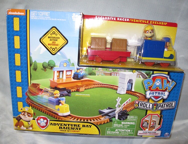 paw patrol adventure bay railway track set